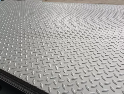 Thép Tấm Gân Chống Trượt SS400